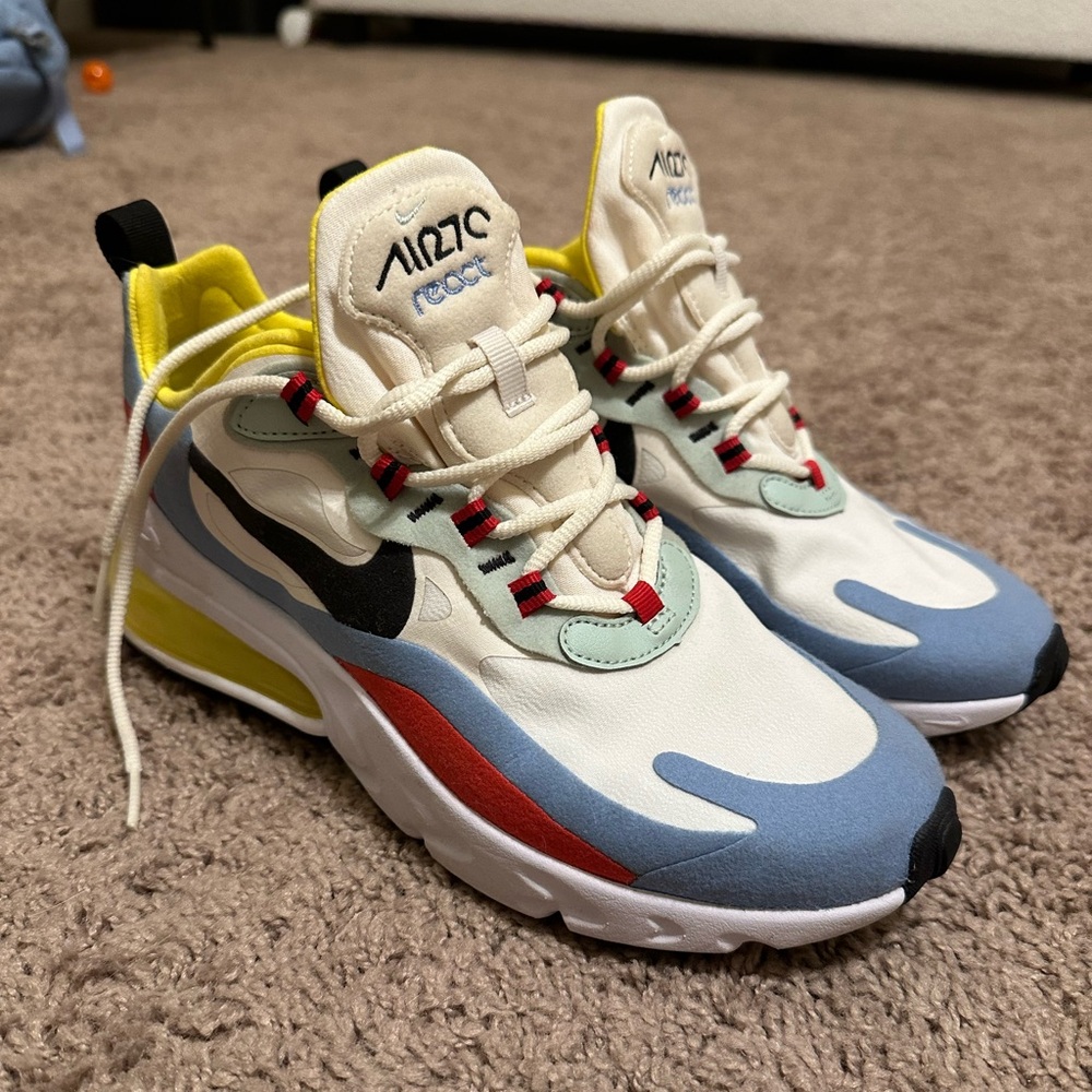 Nike Air Max 270